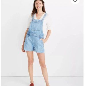 Madewell | Adirondack Short Overalls in Phillips Wash